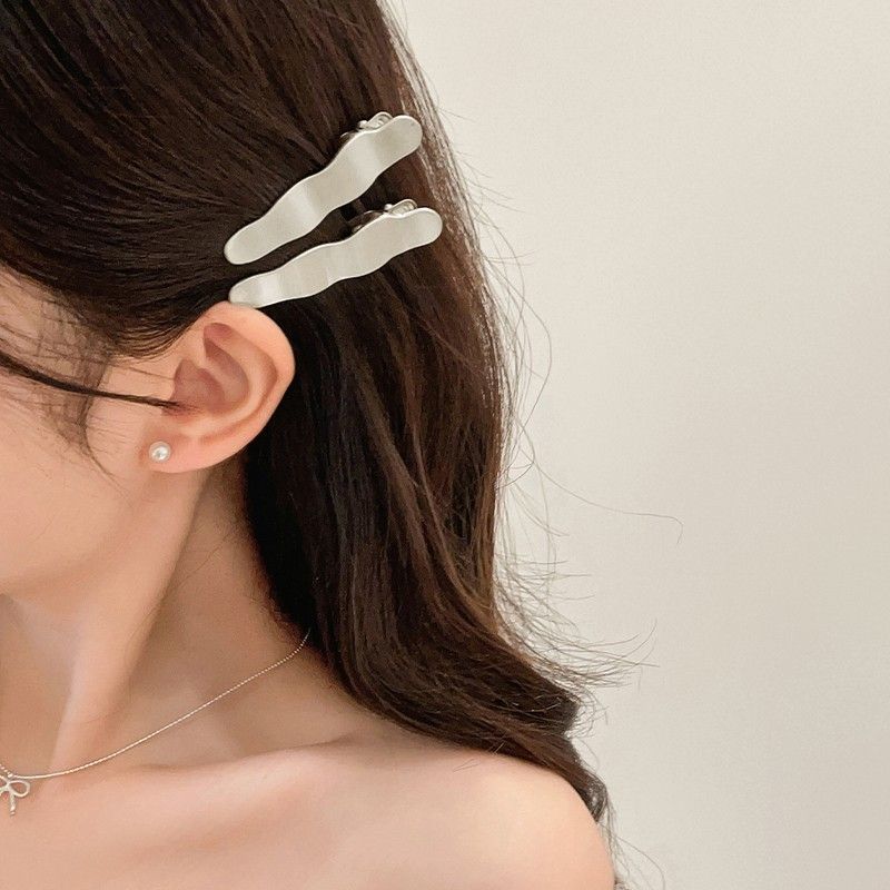 Matte or Glossy Silver Hair Cl - Tippet Line recensie en prijs